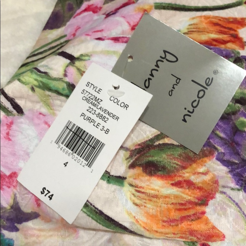 Danny & Nicole Flowered Dress absolutely beautiful - Picture 12 of 16